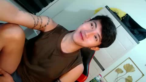 Snapshot of cuteasiancock98 chatting on April 26, 2026, 10:51 pm Steph online show from April 26, 2026, 10:51 pm