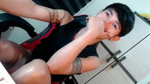 Snapshot of cuteasiancock98 chatting on April 27, 2026, 11:14 pm Steph online show from April 27, 2026, 11:14 pm