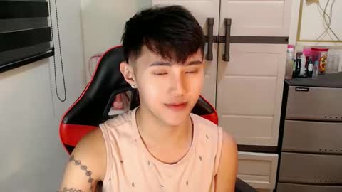 Snapshot of cuteasiancock98 chatting on May 19, 2026, 4:30 am Steph online show from May 19, 2026, 4:30 am