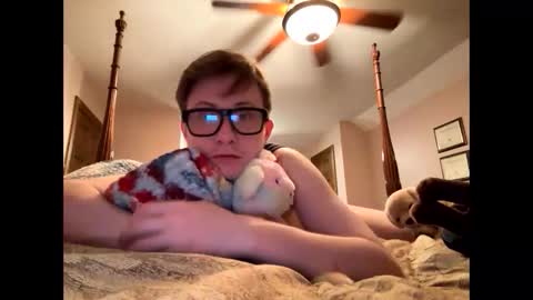 cuteboii29 online show from November 20, 2025, 4:45 am