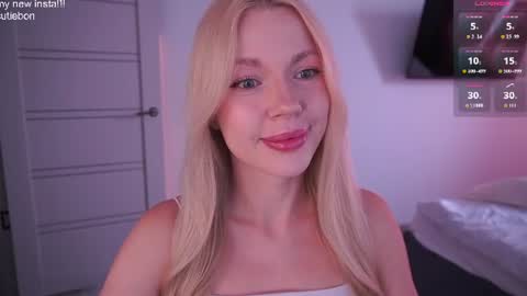 BONNIE online show from June 21, 2026, 3:42 am