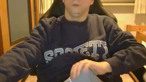 Snapshot of cuteboy090 chatting on April 21, 2026, 5:06 pm Cuteboy090 online show from April 21, 2026, 5:06 pm