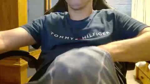 Snapshot of cuteboy090 chatting on May 24, 2026, 1:38 pm Cuteboy090 online show from May 24, 2026, 1:38 pm