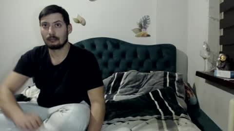 Snapshot of cuteboyathome chatting on January 13, 2025, 5:33 pm Mihaicio online show from January 13, 2025, 5:33 pm