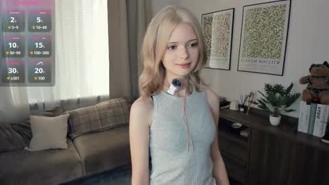 Snapshot of cutebrutality chatting on November 16, 2025, 8:09 am Alice online show from November 16, 2025, 8:09 am