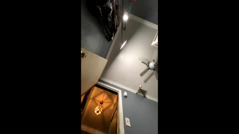 Snapshot of cutecuban18 chatting on January 12, 2025, 9:30 am loveolots online show from January 12, 2025, 9:30 am