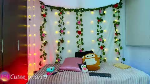 Snapshot of cutee_andrea chatting on October 14, 2025, 2:23 am Andrea 3 online show from October 14, 2025, 2:23 am