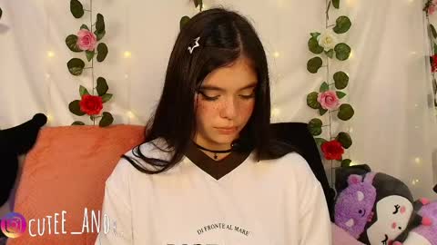 Andrea 3 online show from May 6, 2026, 3:02 am