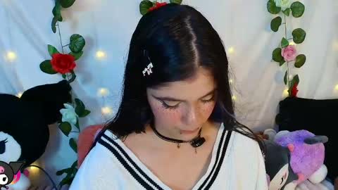 Andrea 3 online show from May 19, 2026, 1:56 am