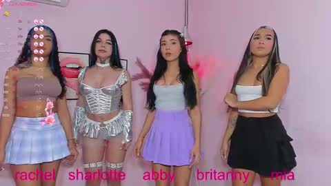 moderator JAZMIN my team is Abby RachelMia online show from February 13, 2025, 1:19 am