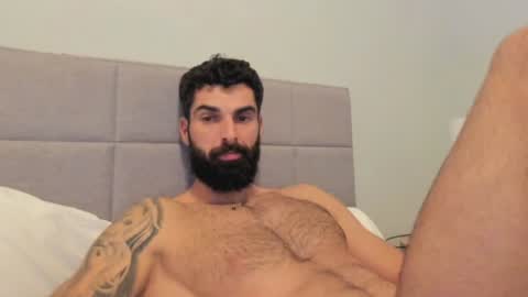 cuteeboy online show from January 5, 2025, 12:42 am