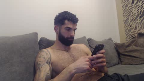 cuteeboy online show from January 18, 2025, 11:55 pm
