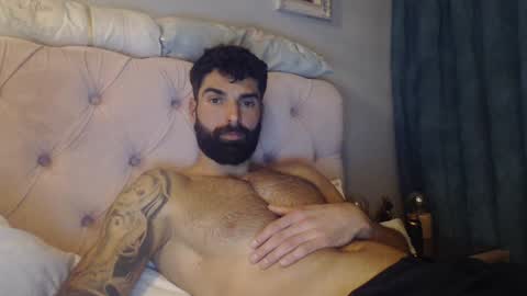 cuteeboy online show from January 22, 2025, 7:13 pm