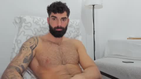 cuteeboy online show from February 10, 2025, 2:16 pm