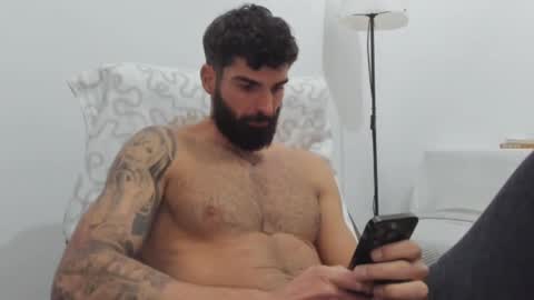 cuteeboy online show from February 11, 2025, 6:55 pm