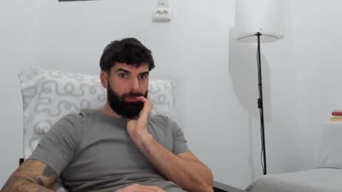 cuteeboy online show from January 15, 2026, 3:38 pm