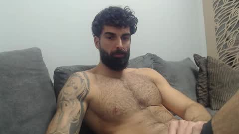 Snapshot of cuteeboy chatting on February 15, 2026, 9:22 pm cuteeboy online show from February 15, 2026, 9:22 pm