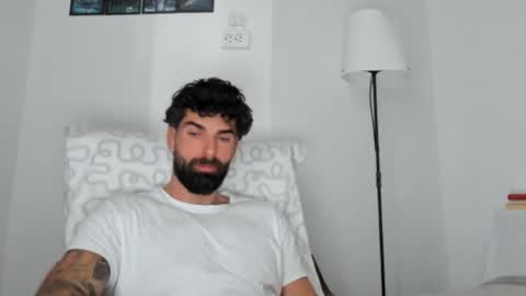 Snapshot of cuteeboy chatting on March 4, 2026, 5:35 am cuteeboy online show from March 4, 2026, 5:35 am