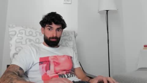 Snapshot of cuteeboy chatting on March 8, 2026, 9:46 am cuteeboy online show from March 8, 2026, 9:46 am