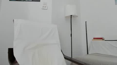 cuteeboy online show from June 29, 2026, 10:26 am