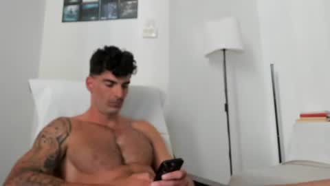 cuteeboy online show from July 20, 2026, 11:56 am
