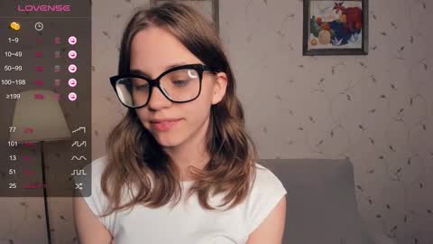 Snapshot of cutefluffy chatting on September 10, 2025, 8:31 pm Melisa online show from September 10, 2025, 8:31 pm