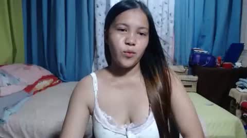 cutegirl_melissa online show from May 11, 2026, 3:01 am