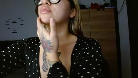 isabella online show from June 12, 2026, 4:17 pm