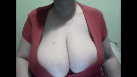 Snapshot of cutejessytom chatting on February 3, 2026, 4:32 am Jessy online show from February 3, 2026, 4:32 am