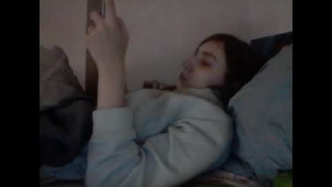 Snapshot of cutekattie chatting on December 26, 2024, 10:37 am cutekattie online show from December 26, 2024, 10:37 am