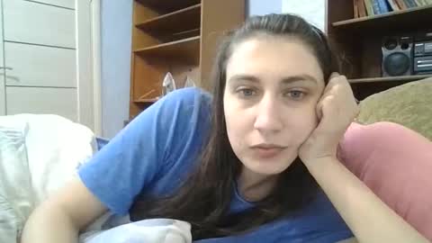 Snapshot of cutekattie chatting on November 5, 2025, 12:16 pm cutekattie online show from November 5, 2025, 12:16 pm