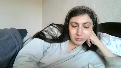 cutekattie online show from May 6, 2026, 4:52 am