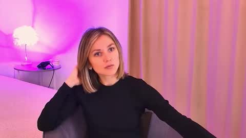 Snapshot of cutemirage chatting on October 20, 2025, 2:39 pm cutemirage online show from October 20, 2025, 2:39 pm