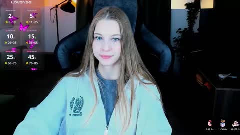 Snapshot of cutemousee chatting on March 14, 2026, 5:13 am Rina online show from March 14, 2026, 5:13 am