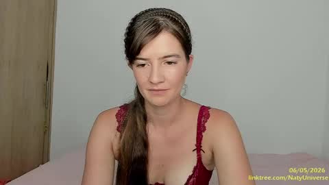 Nataly  online show from May 6, 2026, 11:54 pm