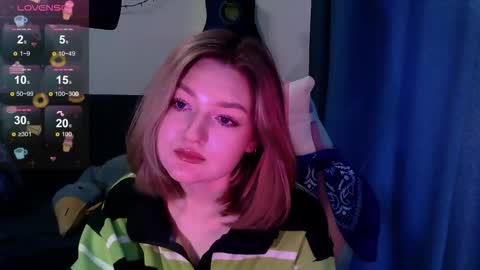 Snapshot of cutepie33 chatting on September 12, 2025, 9:31 am cutepie33 online show from September 12, 2025, 9:31 am
