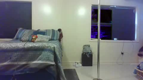 Snapshot of cuteshotkiki chatting on October 16, 2025, 5:47 pm mary mack online show from October 16, 2025, 5:47 pm