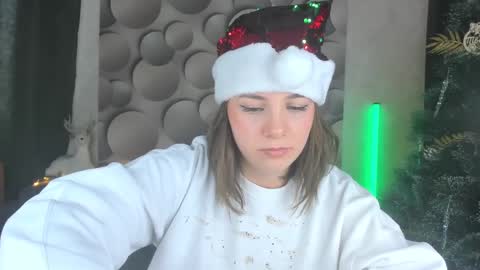 Snapshot of cutesmile_sharon chatting on December 22, 2024, 5:56 am cutesmile sharon online show from December 22, 2024, 5:56 am