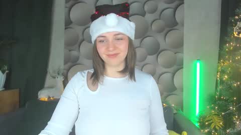 Snapshot of cutesmile_sharon chatting on December 24, 2024, 2:21 am cutesmile sharon online show from December 24, 2024, 2:21 am