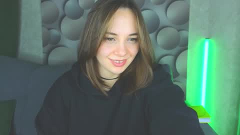 Snapshot of cutesmile_sharon chatting on February 13, 2025, 1:40 am cutesmile sharon online show from February 13, 2025, 1:40 am