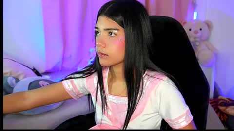  - independent model online show from January 17, 2026, 1:54 am