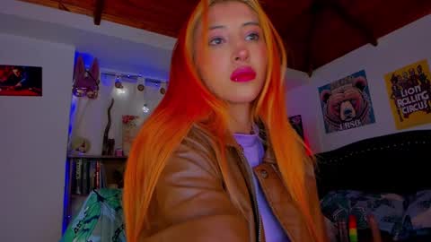 Snapshot of cuteweed420 chatting on January 4, 2025, 5:37 am cuteweed420 online show from January 4, 2025, 5:37 am