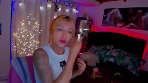 Snapshot of cuteweed420 chatting on January 16, 2025, 5:53 am cuteweed420 online show from January 16, 2025, 5:53 am