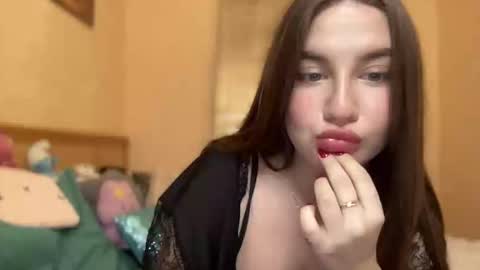 Snapshot of cuteyaji chatting on October 7, 2025, 3:53 pm CuteAnn online show from October 7, 2025, 3:53 pm