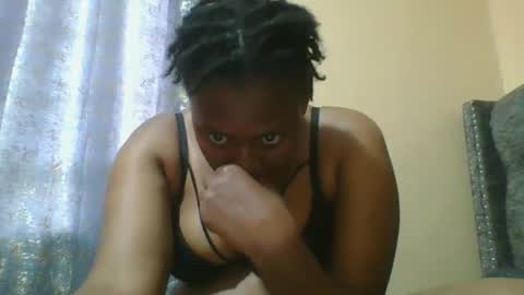 cutezarina online show from May 18, 2026, 10:43 am