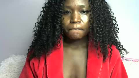 Snapshot of cutezola chatting on February 26, 2026, 2:43 am cutezola online show from February 26, 2026, 2:43 am