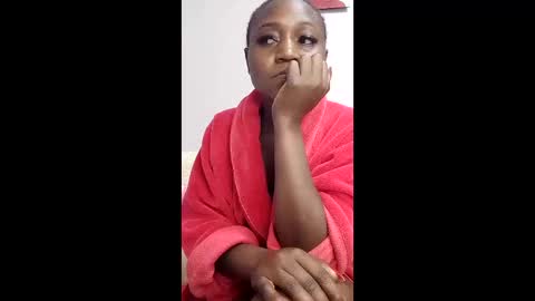 cutezola online show from April 28, 2026, 4:28 am