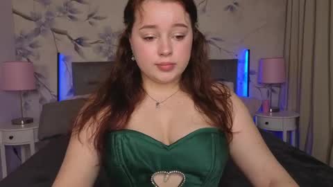 Nika  online show from May 9, 2026, 1:49 pm
