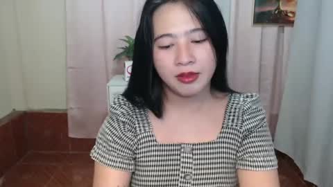 cutie_asianwoman online show from December 2, 2024, 6:32 pm