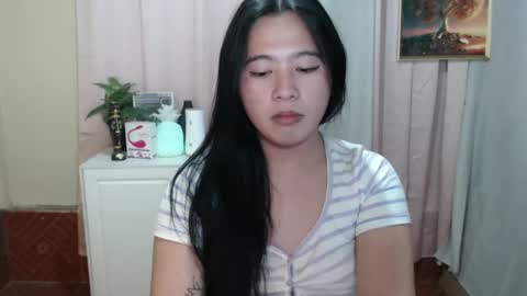 cutie_asianwoman online show from December 5, 2024, 11:40 pm